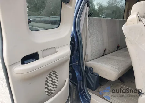 2002 Ford F-150 Lariat/Xl/Xlt z USA, uszkodzony, nr VIN 1FTRX18L92NA35374